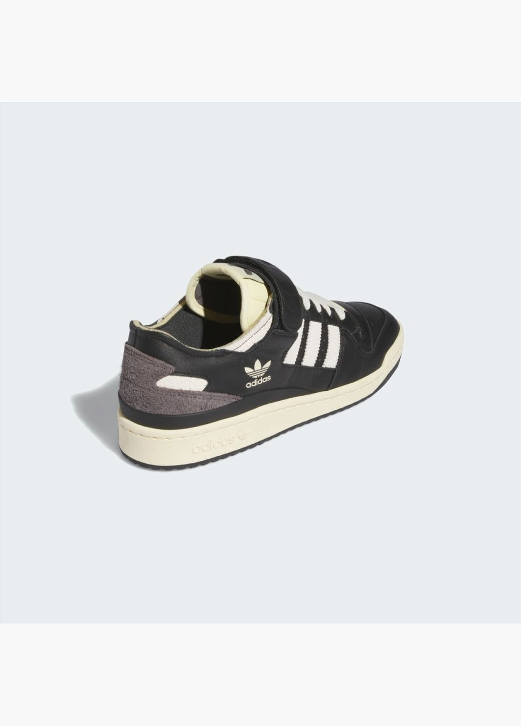 Чорні кросівки чоловічі forum 84 low shoes black ie3206 adidas