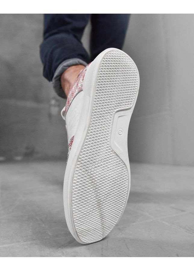 Белые демисезонные кроссовки украина орнамент No Brand