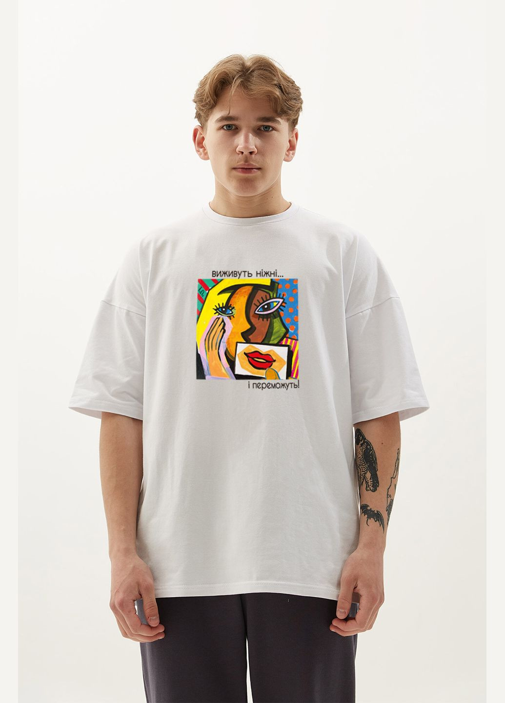Біла футболка "виживуть ніжні… і переможуть!" а. пермяков Garne