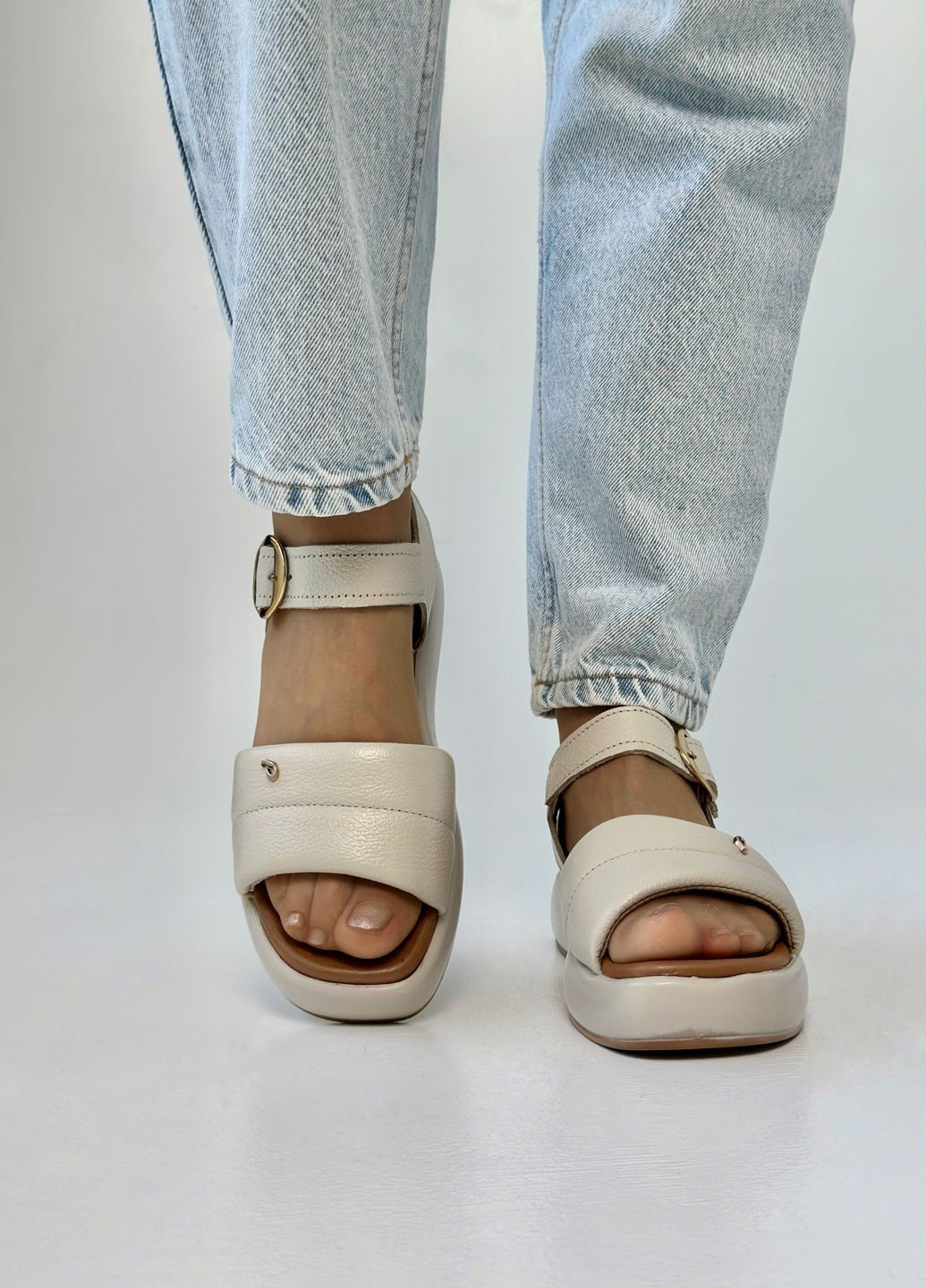 Босоніжки жіночі з натуральної шкіри Pegada (298938509)