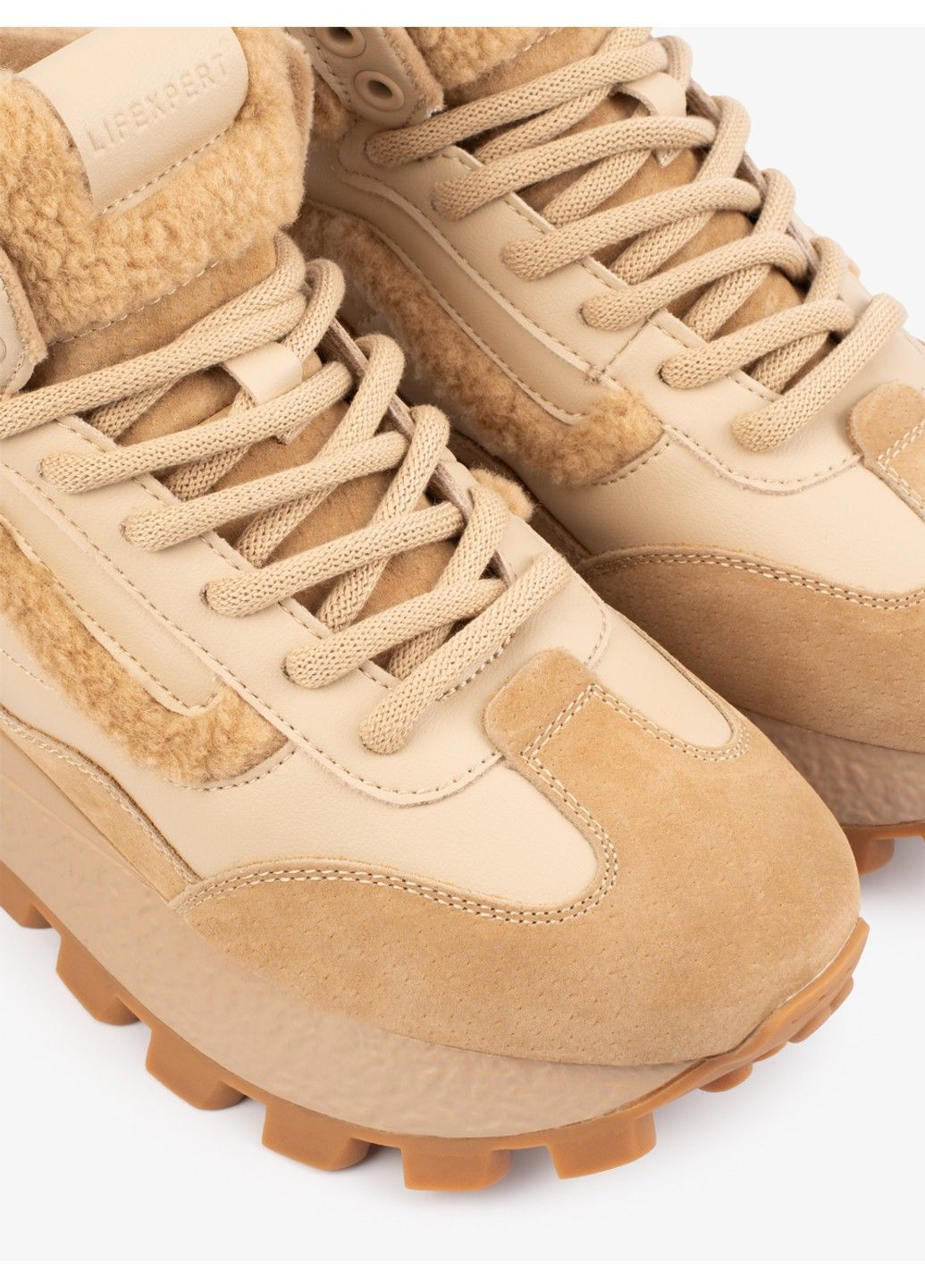 Осенние женские ботинки на низком ходу 1100778 Lifexpert