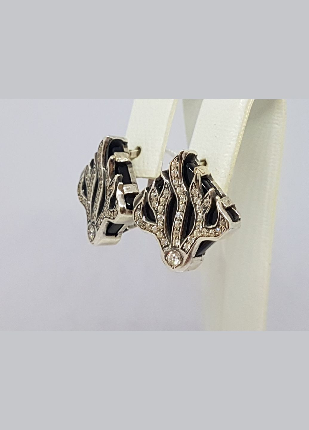 Срібні сережки Вогонь з оніксом. 2402 AGNI (327416517)