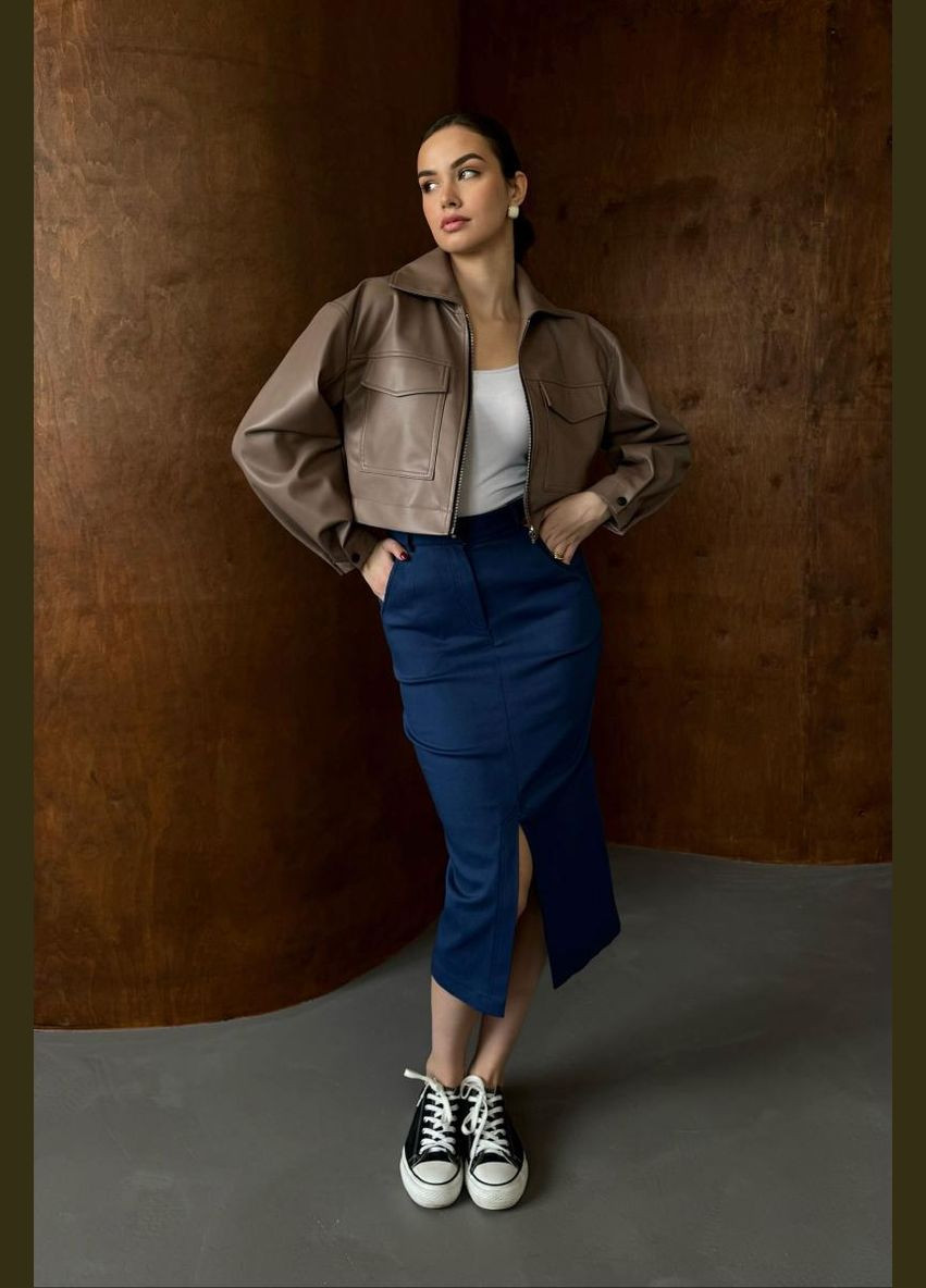 Кофейная демисезонная куртка с экокожи No Brand