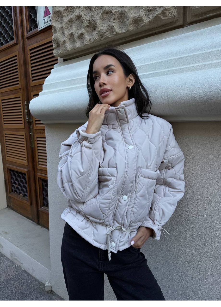 Бежева демісезонна куртка жіноча No Brand