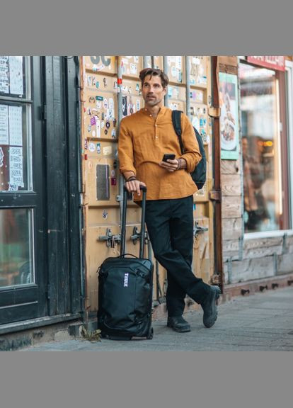 Дорожный чемодан Chasm CarryOn 55cm/22" 40L TCCO-222 Black (6948993) Thule (315406890)