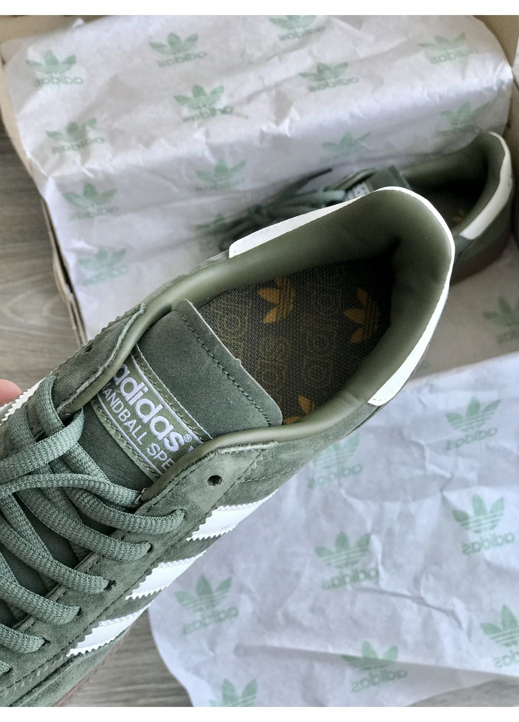 Кроссовки женские и мужские Adidas Spezial Khaki White | Адидас Специал хаки No Brand хаки демисезоны (363296047)