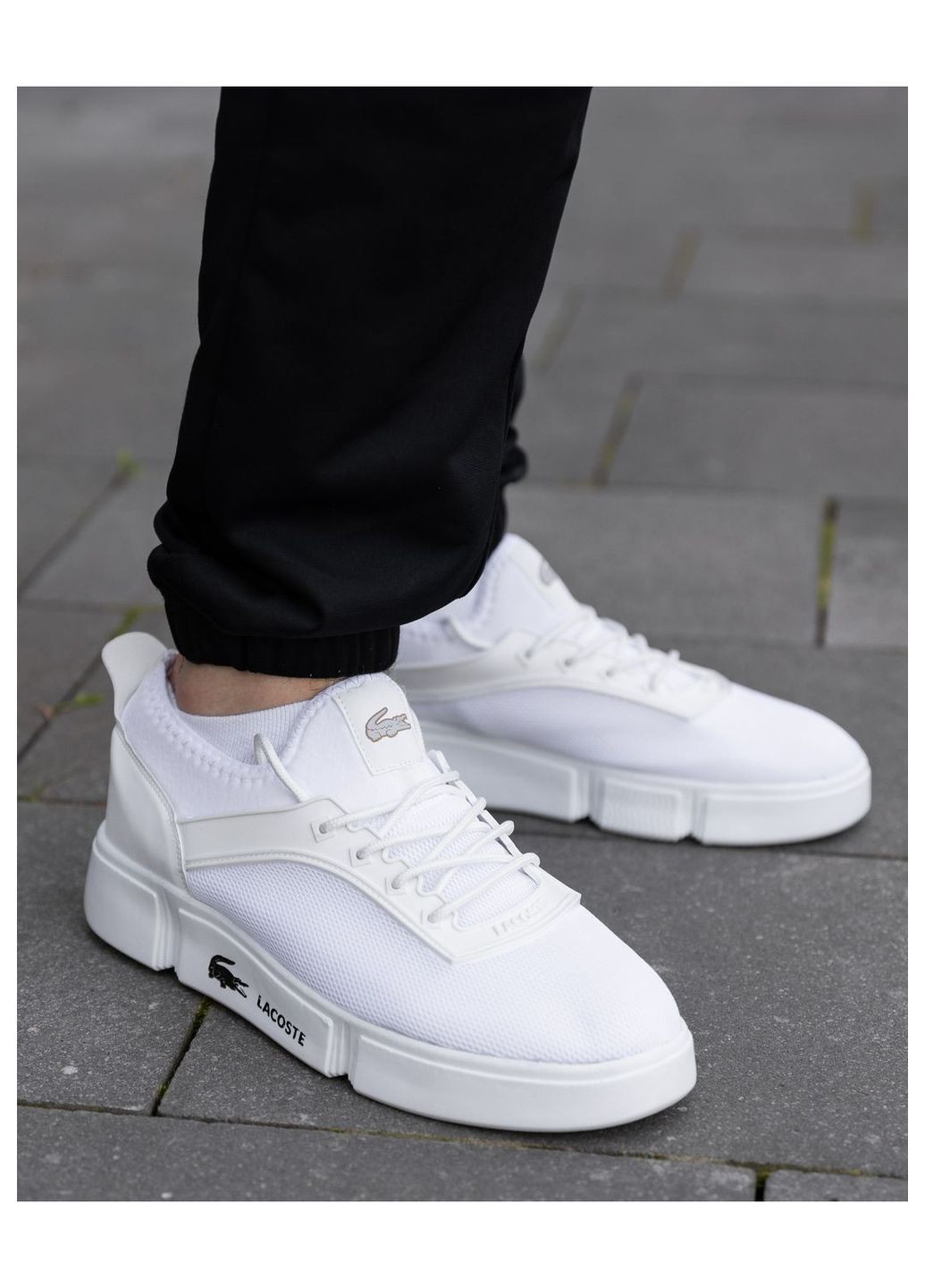 Білі всесезонні кросівки No Brand