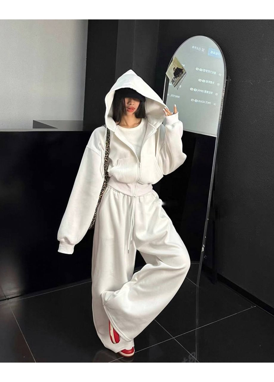 Жіночий костюм вільного крою Avanti (364863887)