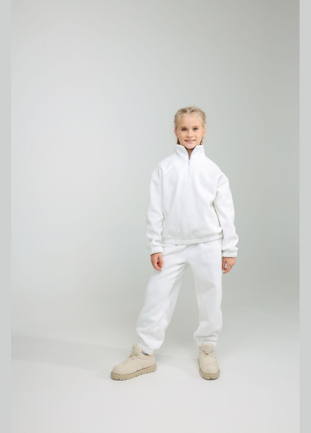 Молочний костюм ларрі NEWGEN