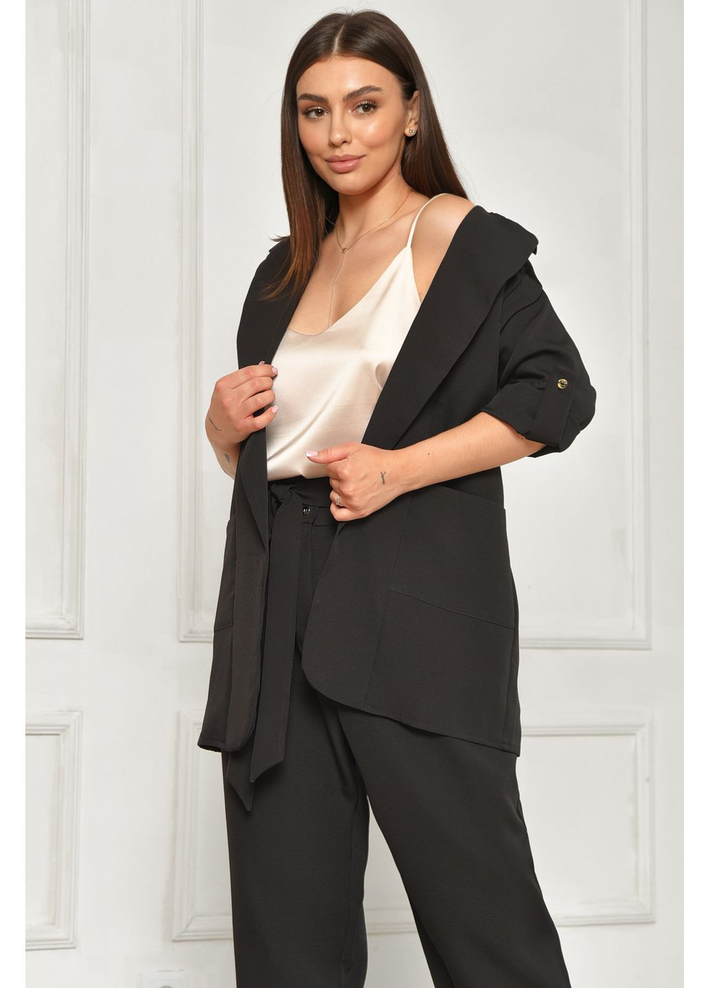 Черный женский пиджак женский однотонный черного цвета Let's Shop однотонный - демисезонный