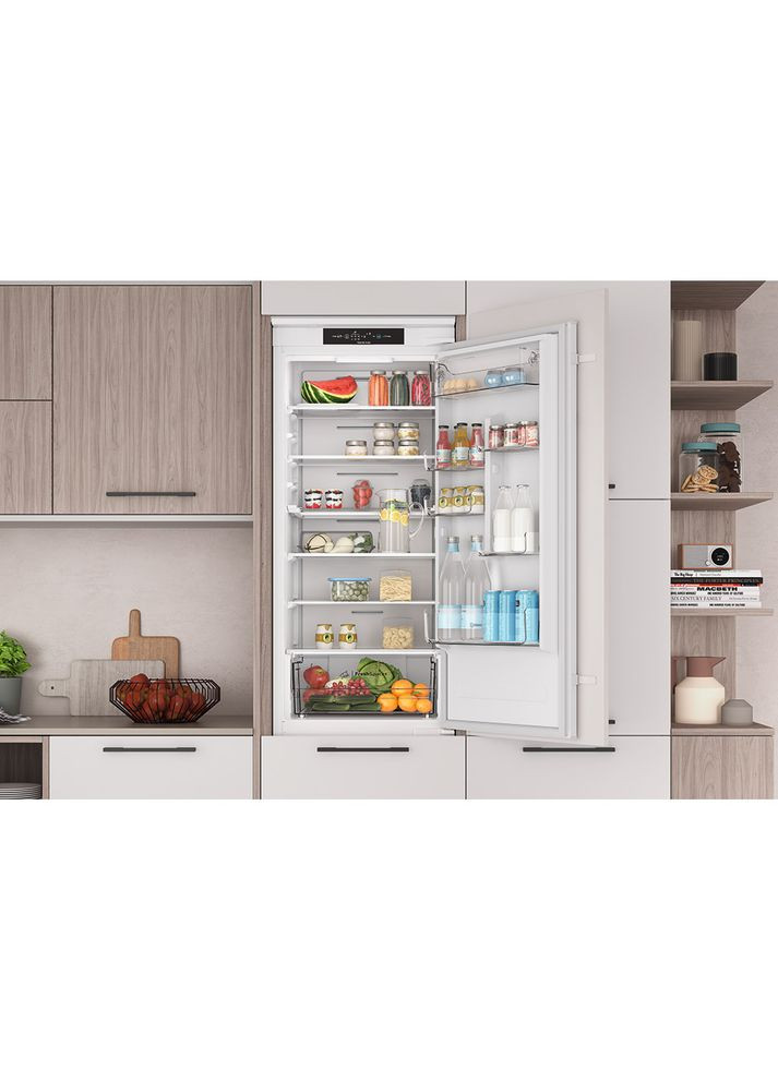 Вбудований холодильник INC20T321EU Indesit (323204653)