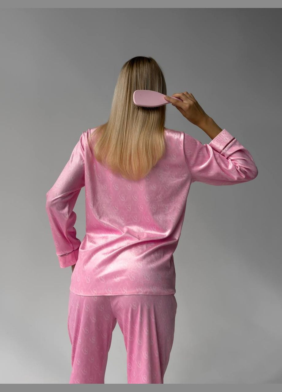 Рожева всесезон ніжна оксамитова піжамка з лого Vakko