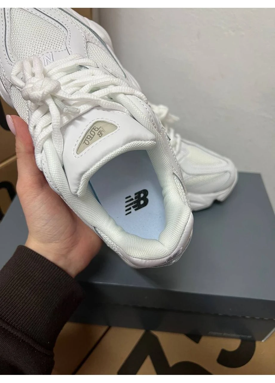 Белые демисезонные кроссовки мужские new balance 9060 full white нью беланс 9060 белые No Brand