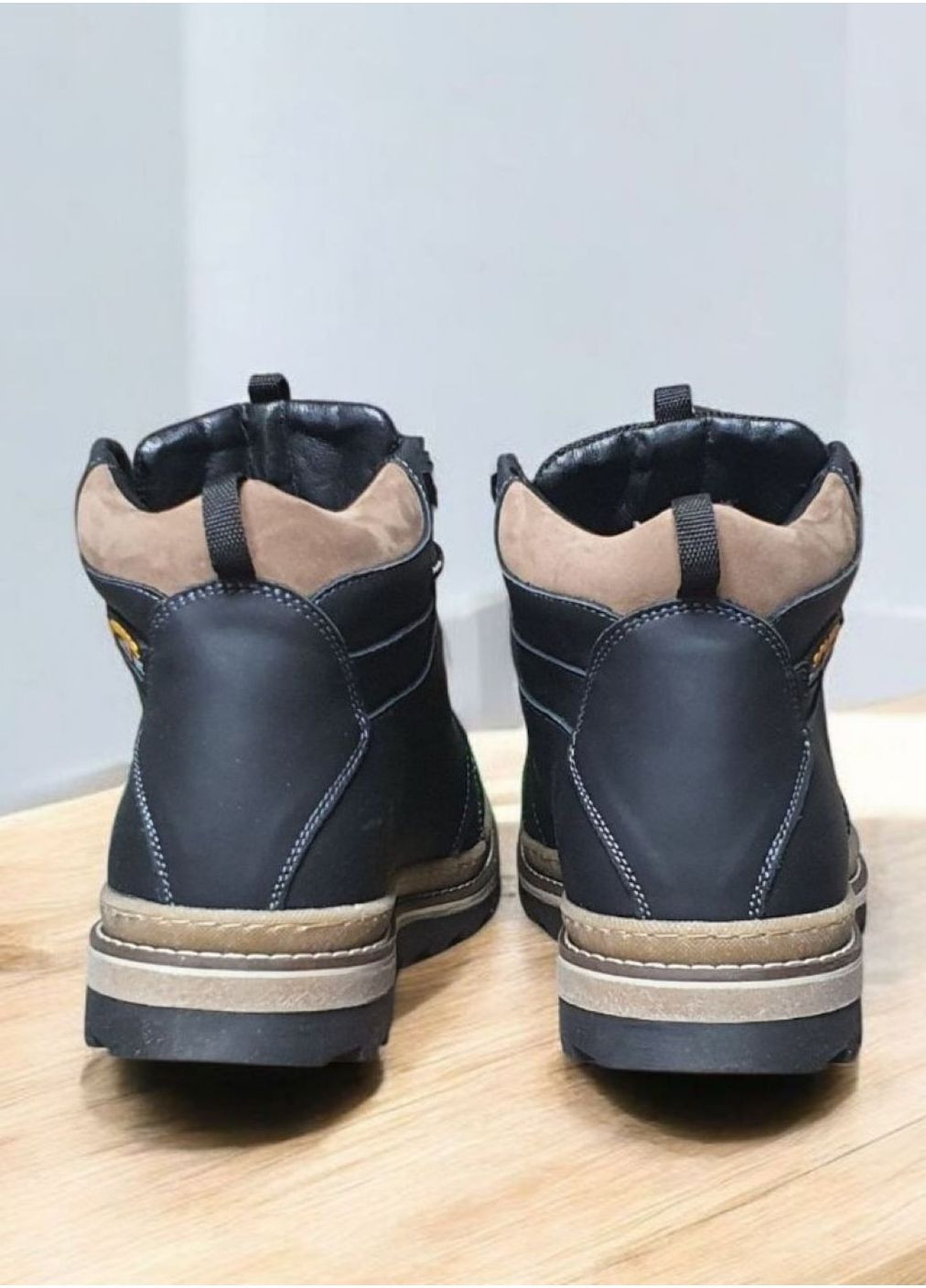 Черные зимние ботинки зимние No Brand