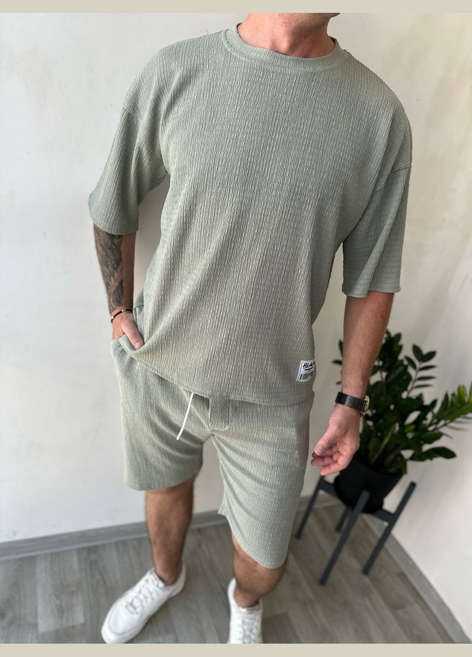 Оливковий базовий чоловічий костюм Luna