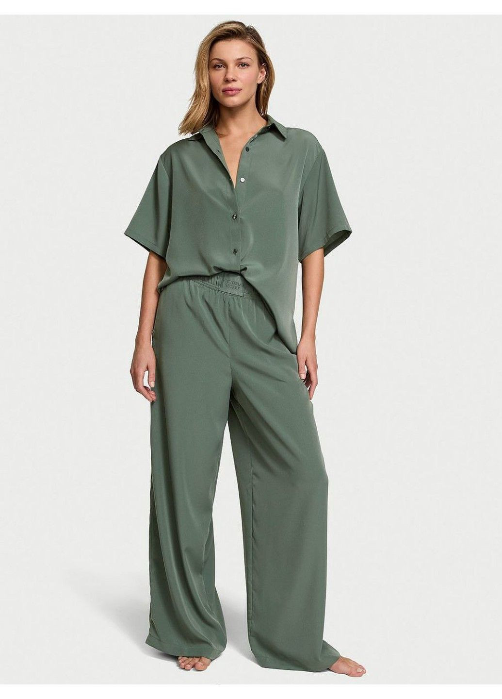 Оливковая (хаки) всесезон пижама luxe crepe sleep set Victoria's Secret