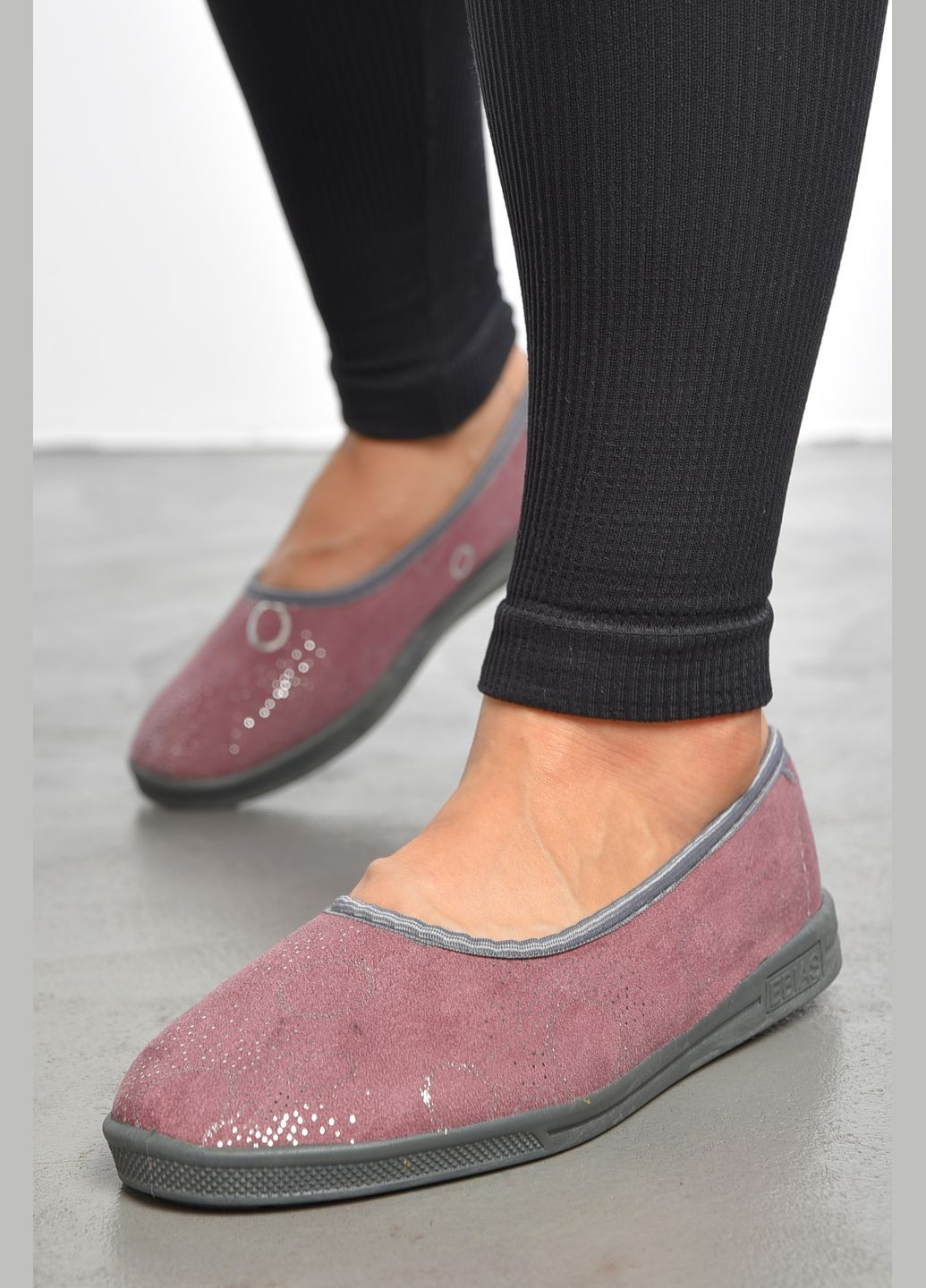 Капці жіночі рожевого кольору Let's Shop (303015427)