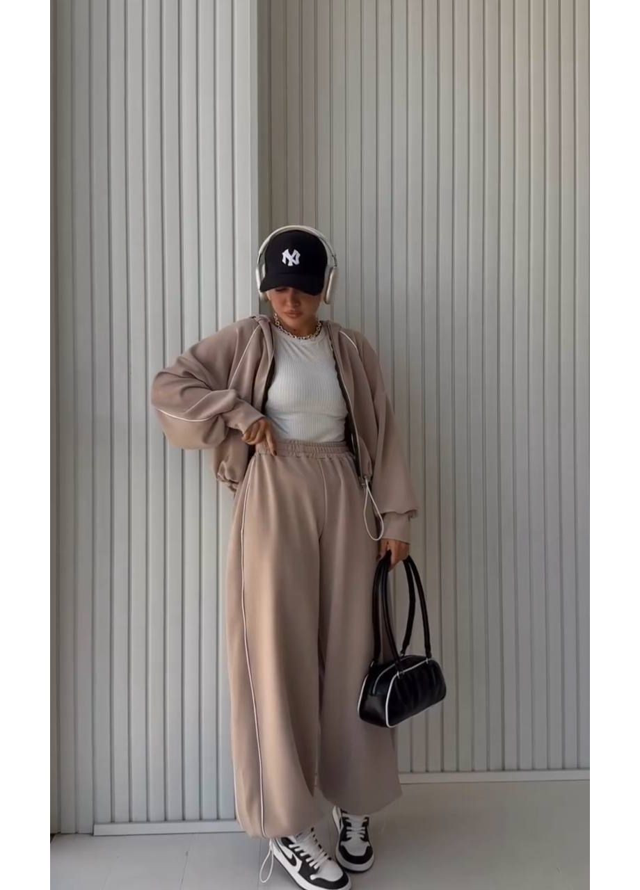Жіночий спортивний костюм оверсайз на флісі: худі та широкі штани MonCher (363020943)