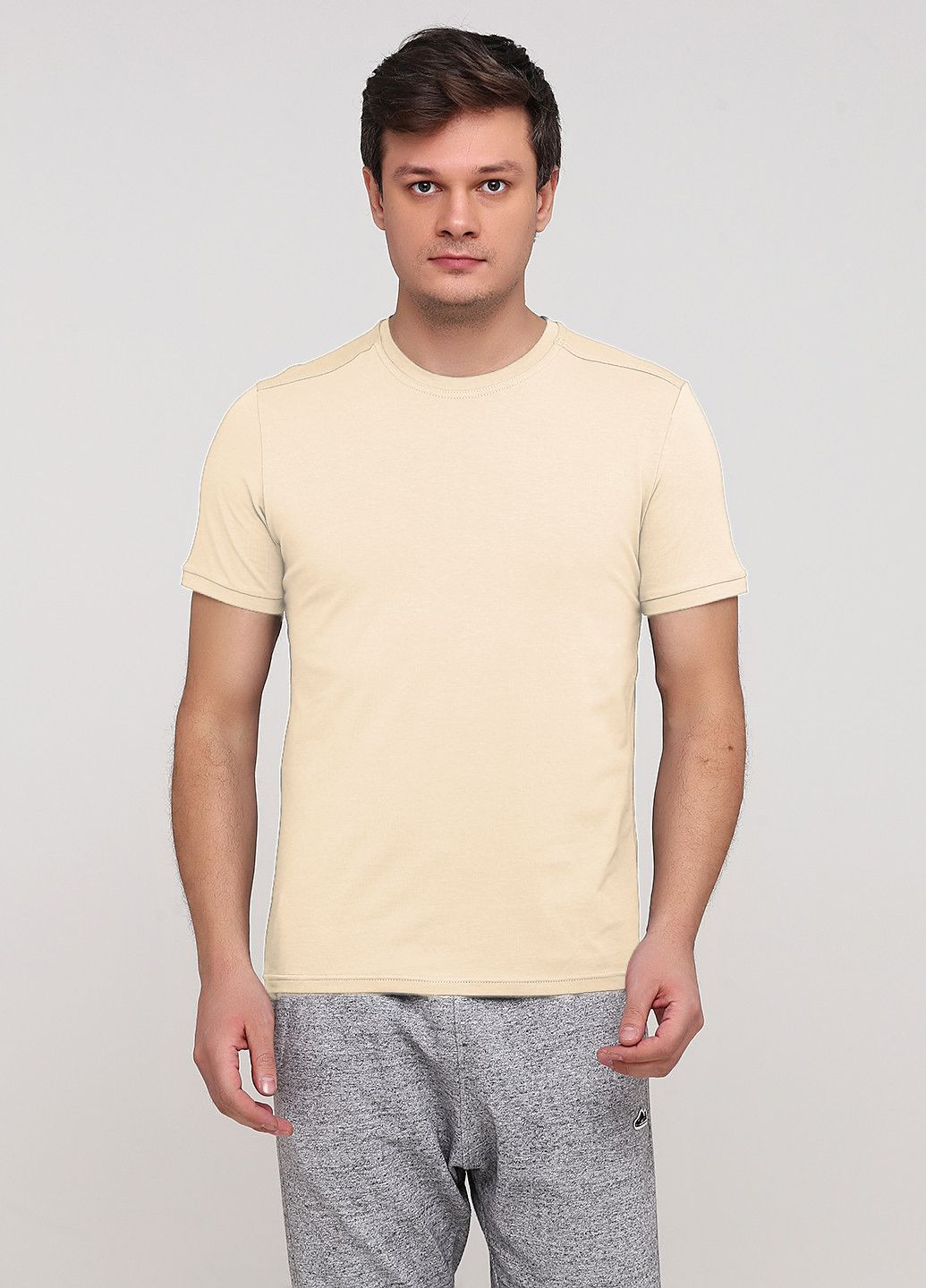 Молочная мужская футболка молочного цвета с коротким рукавом Malta