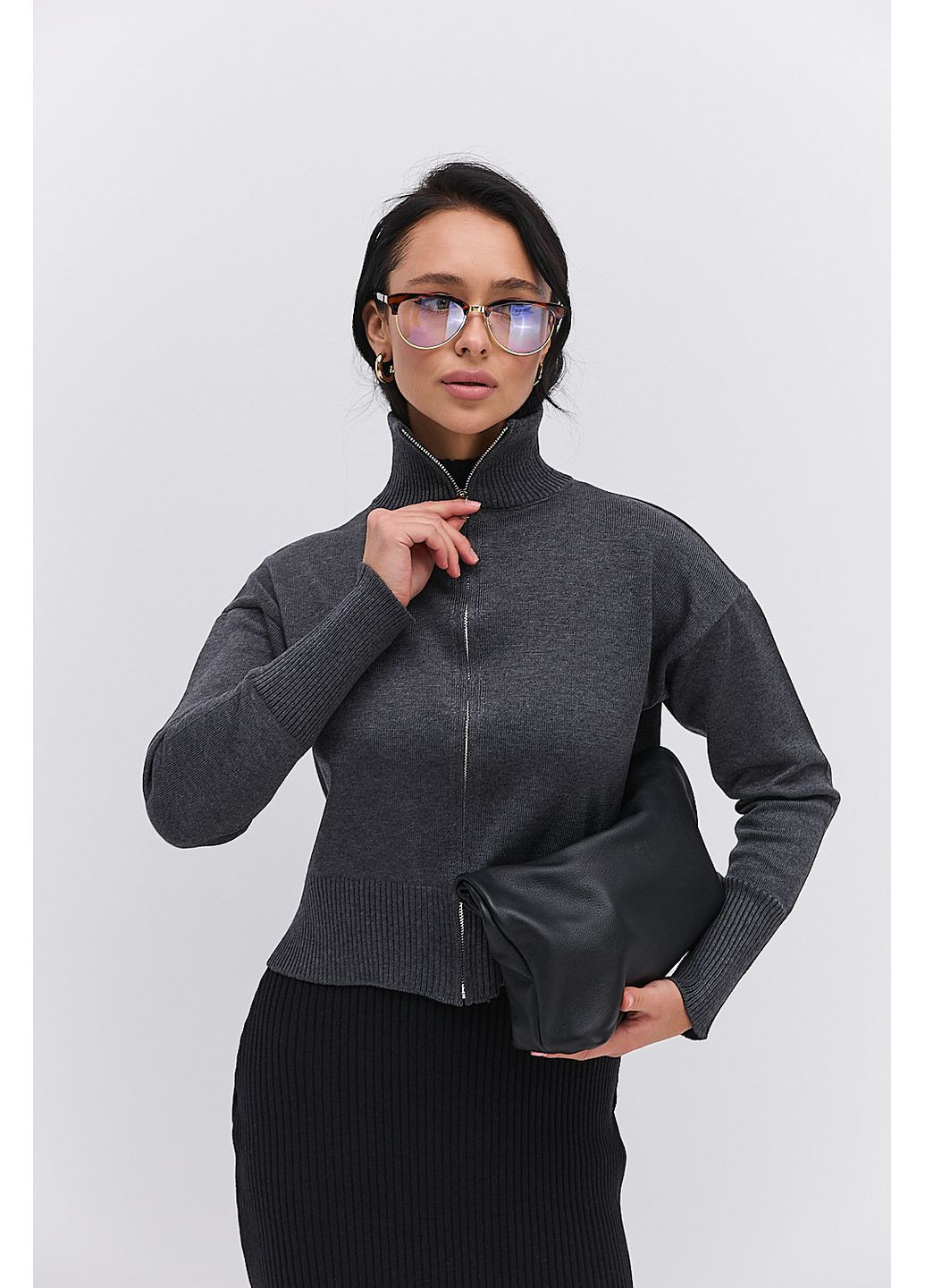 Жіноча в`язана кофта на блискавці з високим коміром Arjen (366748804)