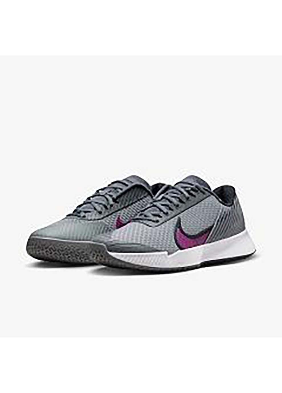 Серые демисезонные мужские кроссовки для тенниса zoom vapor pro 2 hc серый Nike