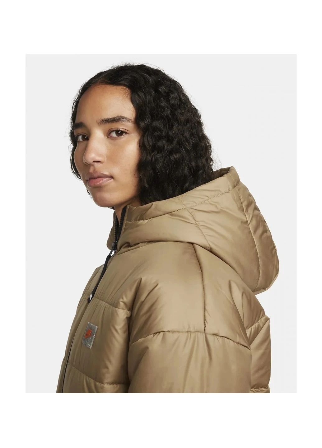 Бежева куртка жіноча sportswear therma-fit repel womens synthetic-fill beige dx5683-258 Nike