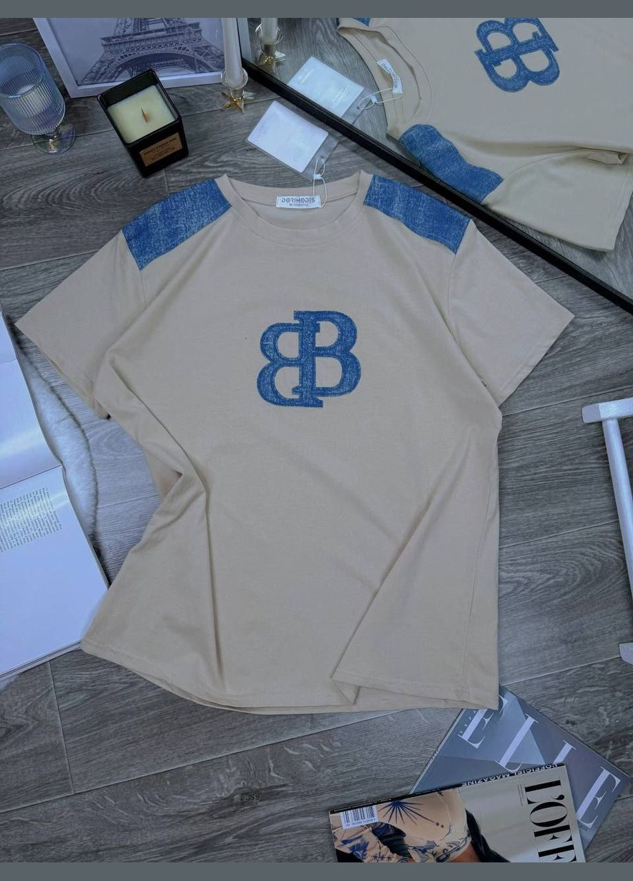 Стильна футболка оверсайз з нашивкою No Brand - (338783033)