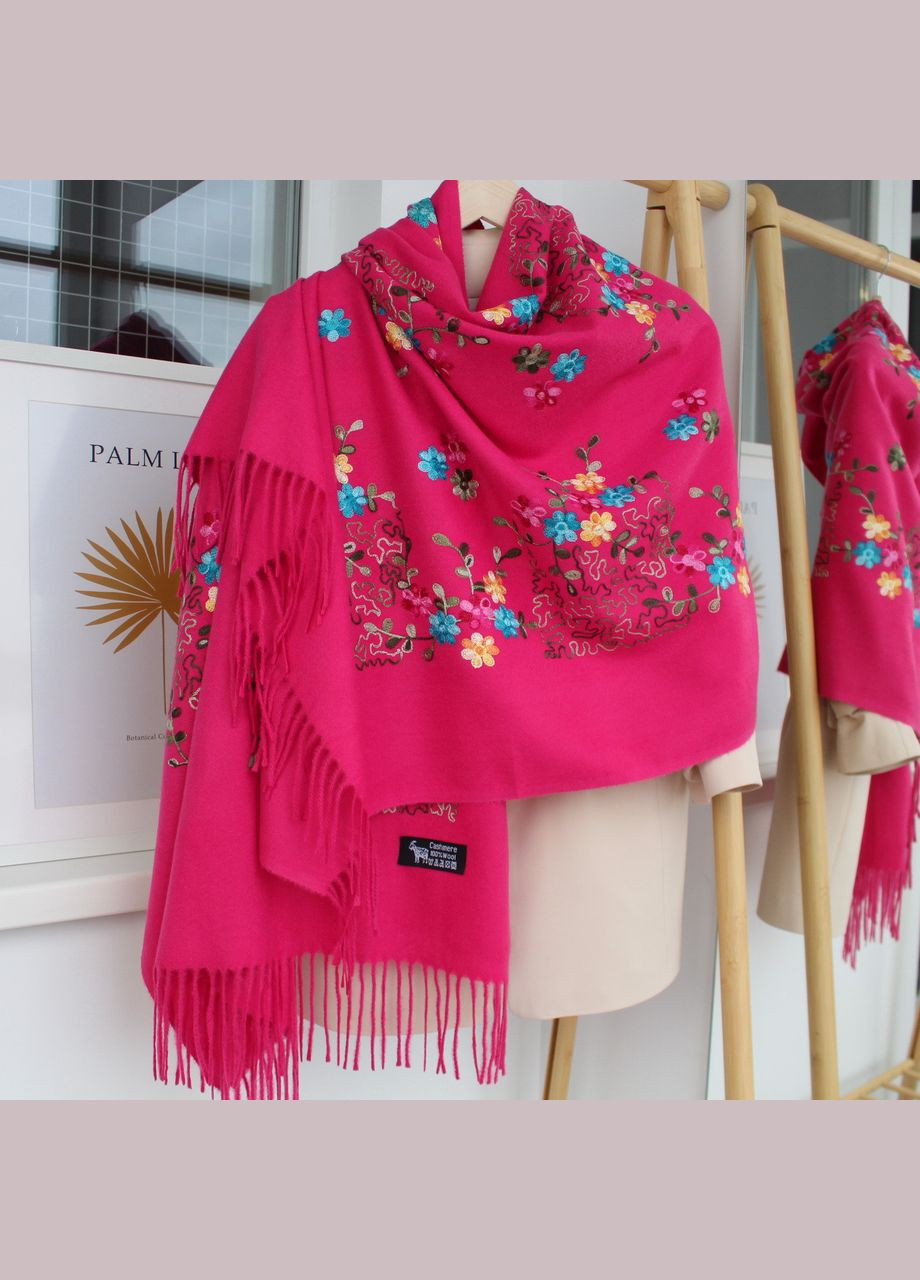 Кашемировый шарф с шелковой вышивкой "Магия природы" в розовом цвете 134007 Cashmere (325878572)