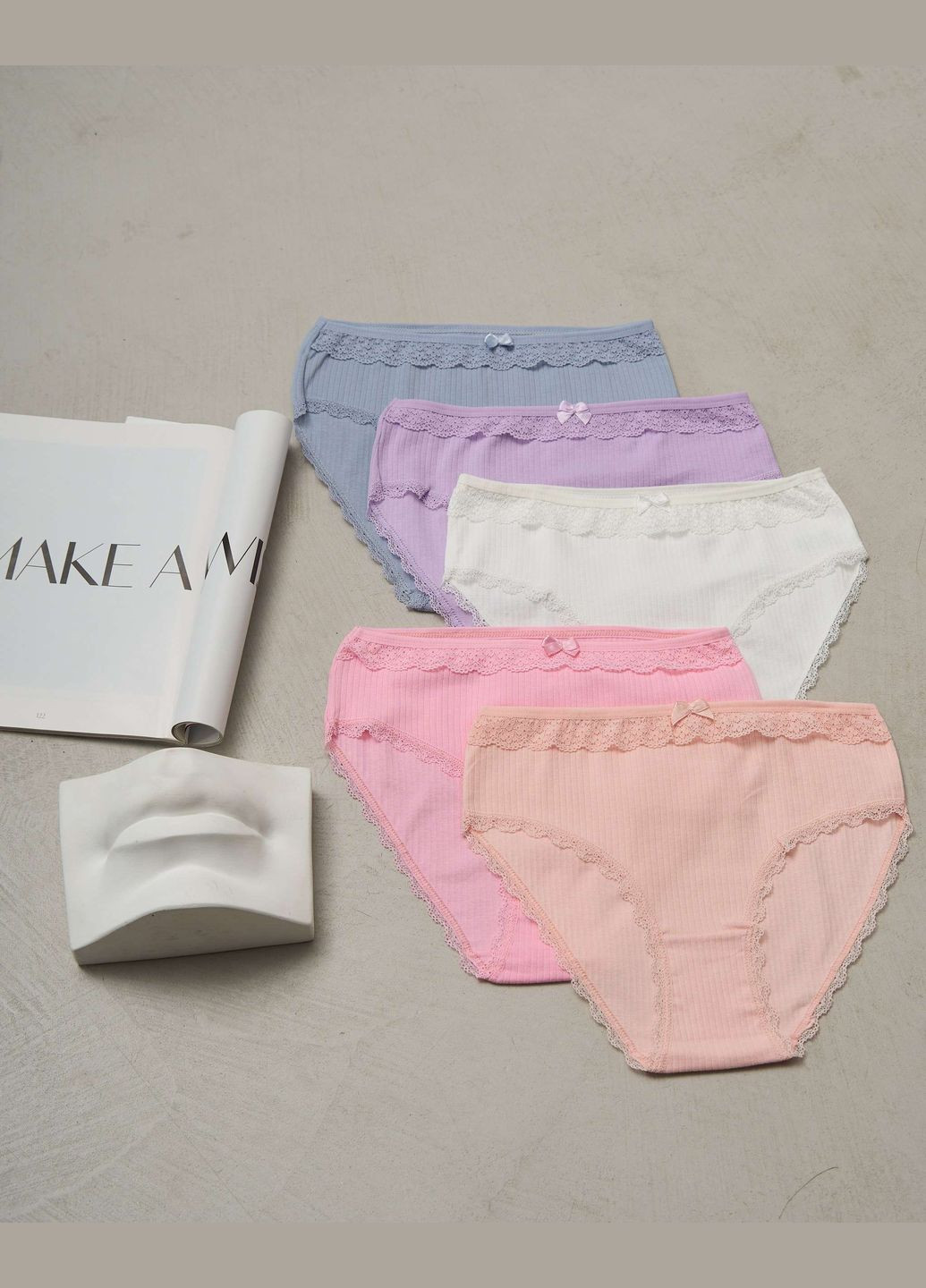 Женские батальные трусики 5 шт. Nicoletta (322126727)