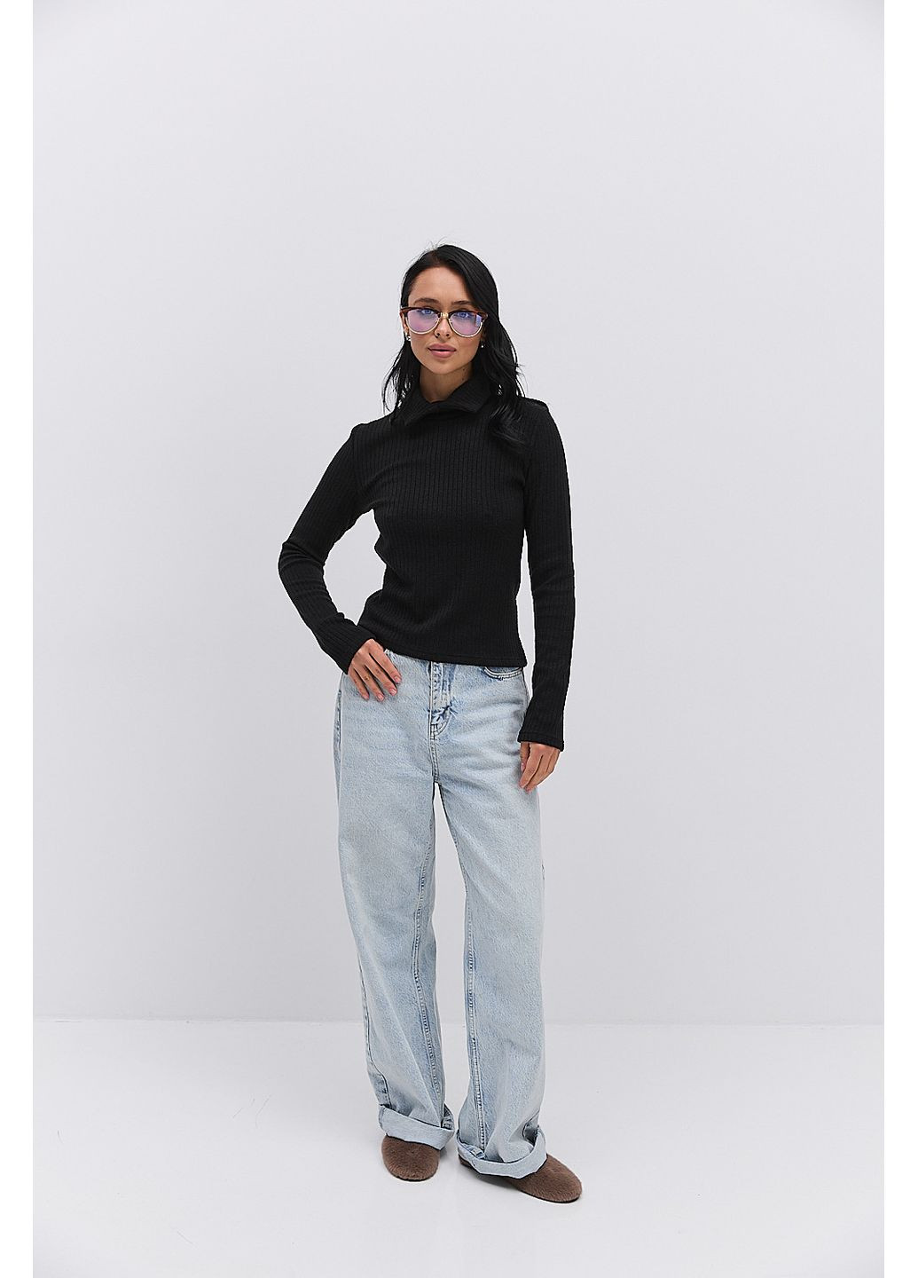 Женский теплый лонгслив в рубчик со стоячим отложным воротником Arjen (366748803)