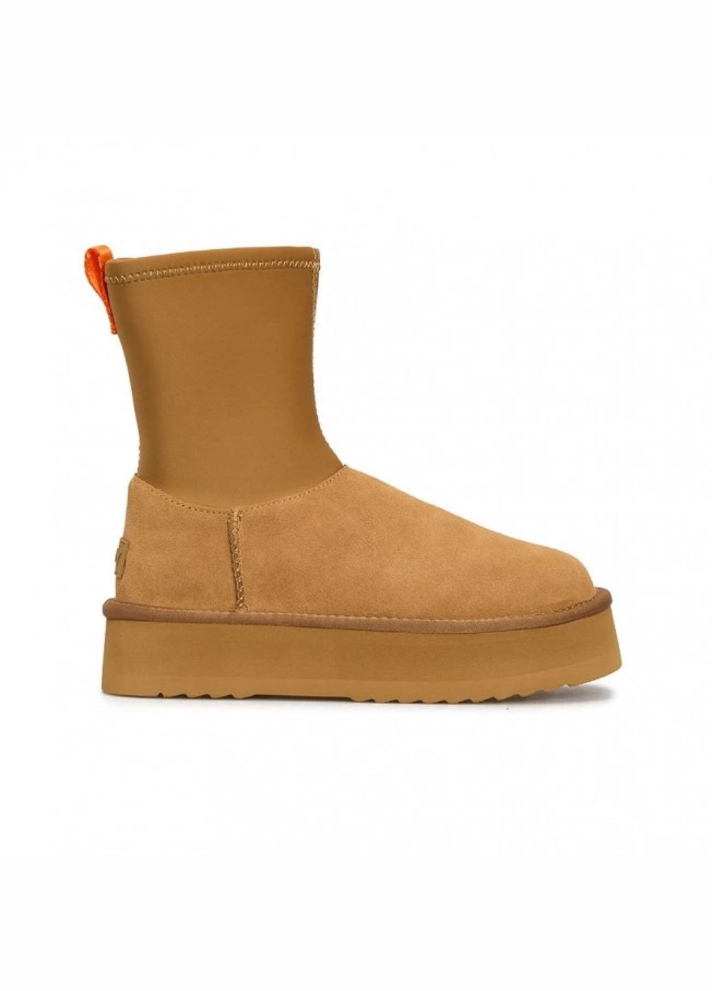 Chestnut UGG Classic Dipper Boot (362893399)