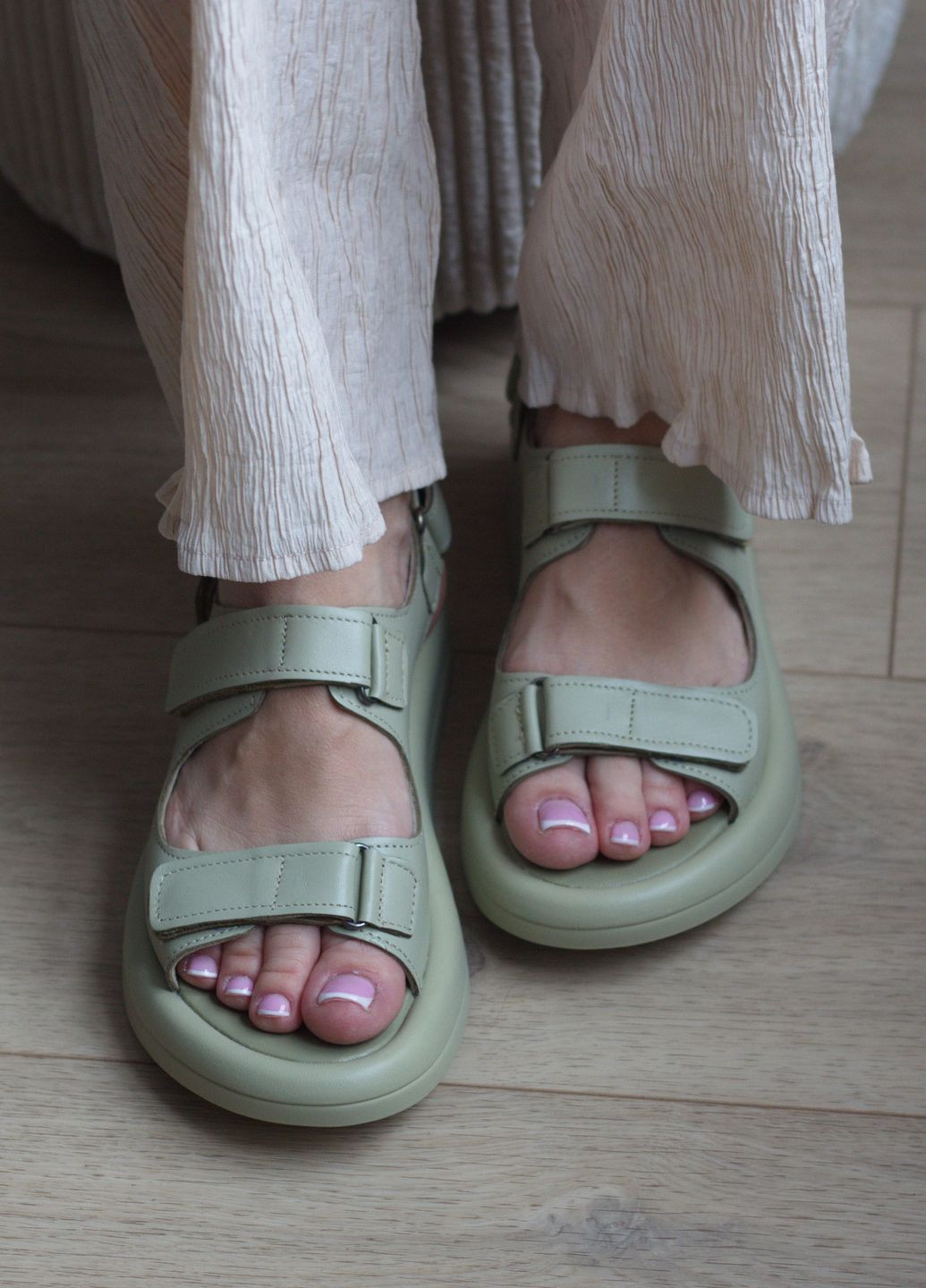 Босоніжки жіночі з натуральної шкіри No Brand 2216 (336212723)