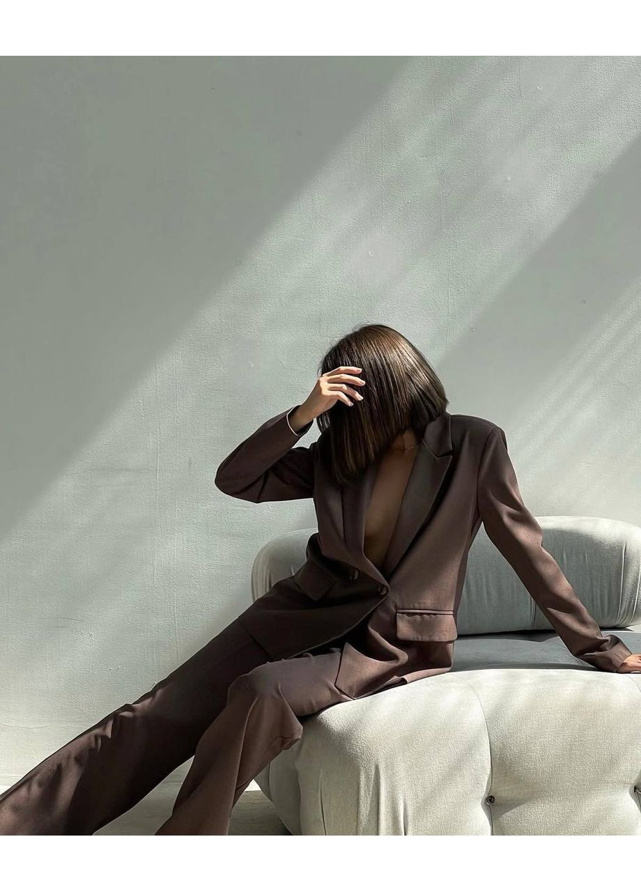 Жіночий класичний костюм із піджака та брюк Україна (355803563)