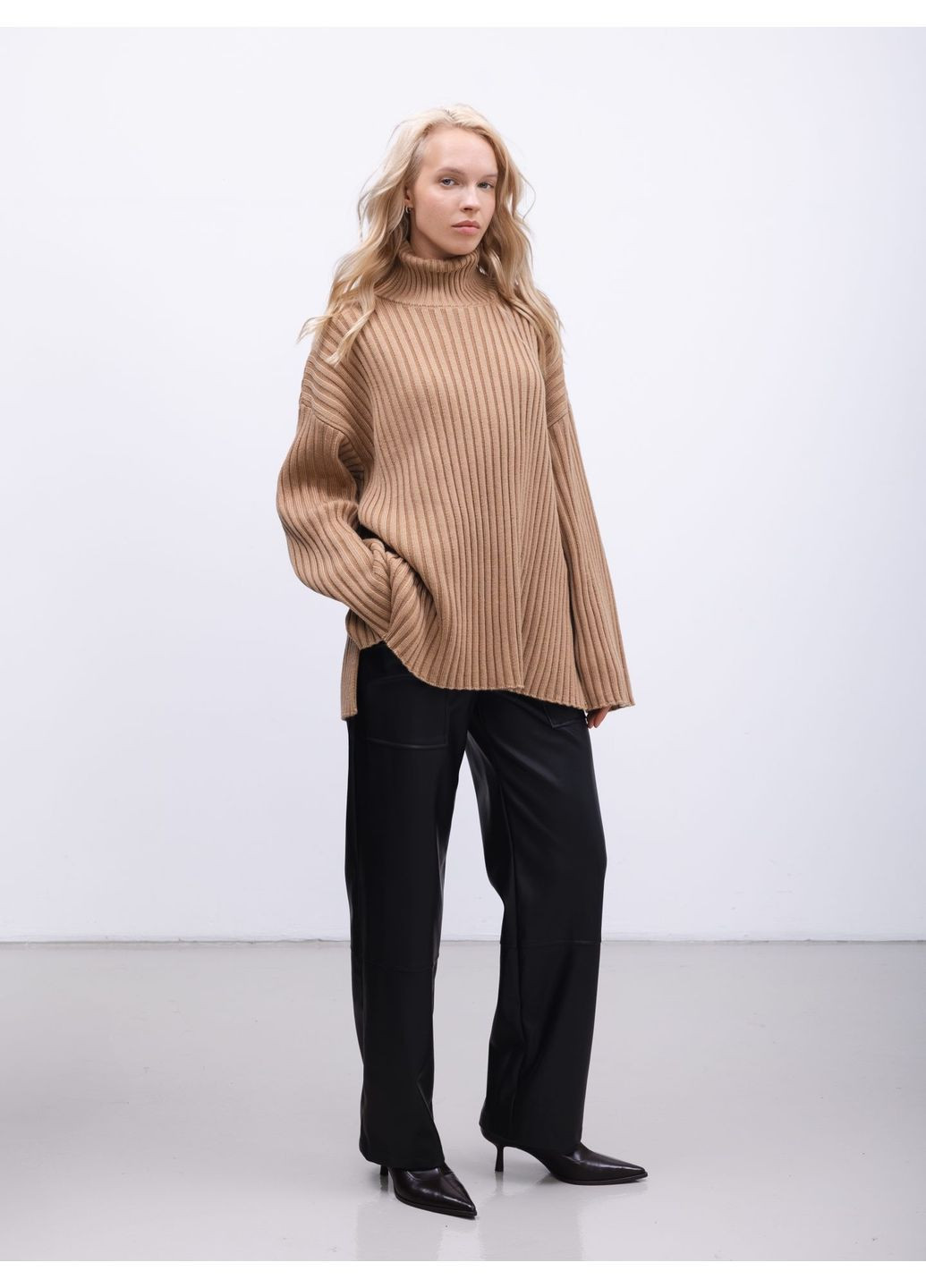 Темно-бежевый демисезонный джемпер, цвет темно-бежевый Alvo