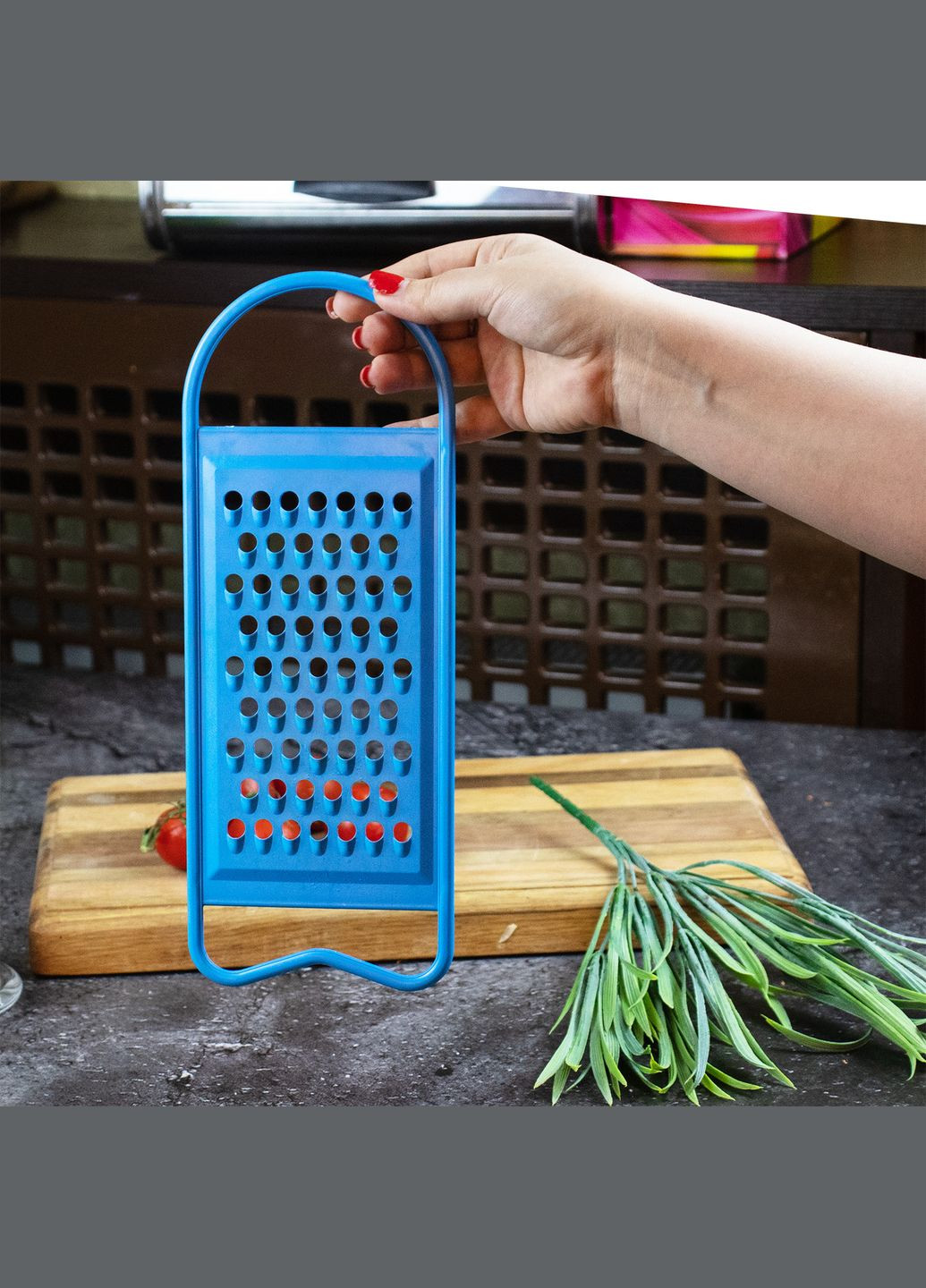 Тёрка пластиковая кормовая для овощей, корнеплодов (свеклы) и фруктов Синий Kitchette (298864414)