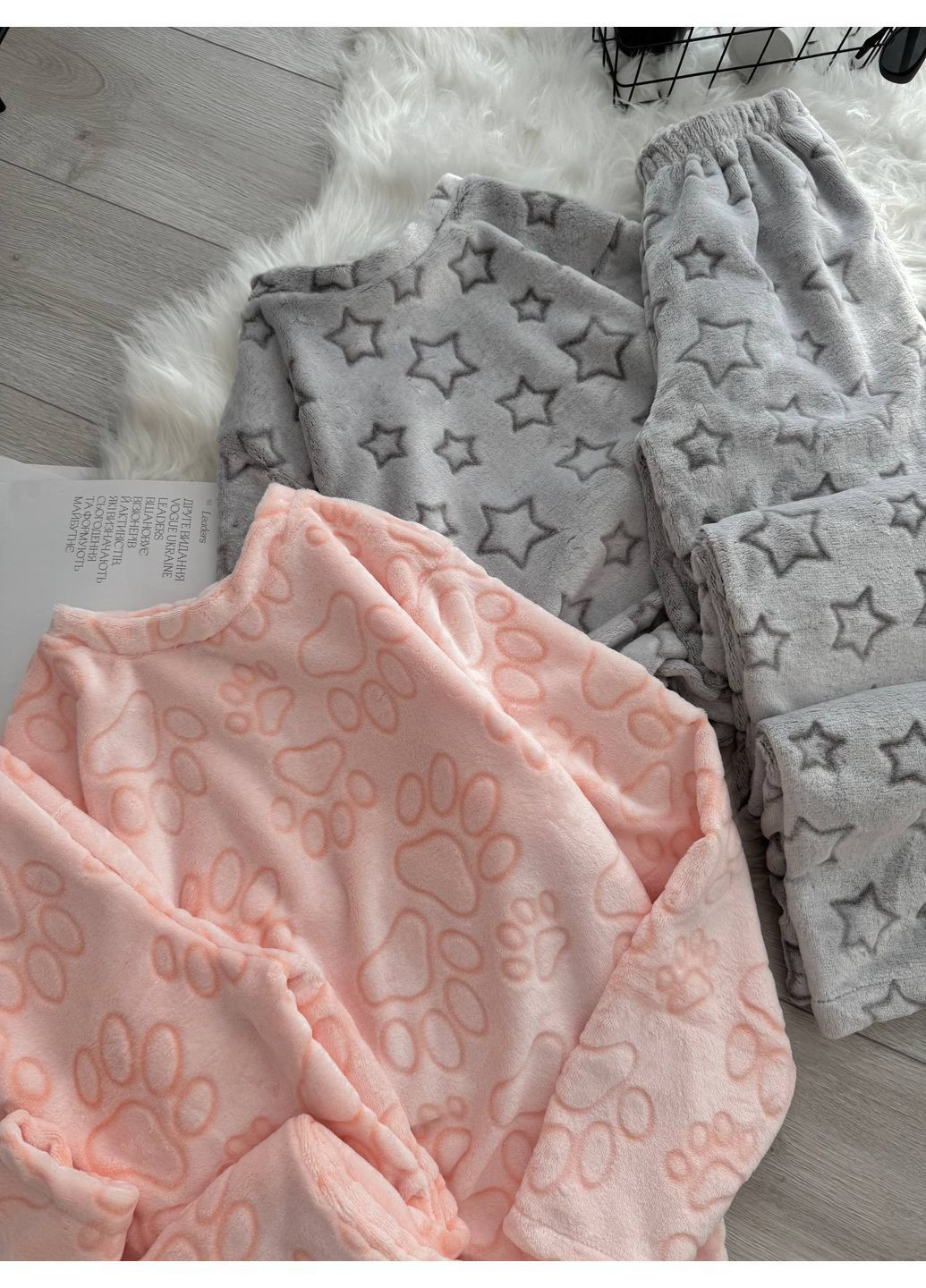 Персиковая зимняя пижама 0802 турецкая двухсторонняя махра брюки и кофта Україна