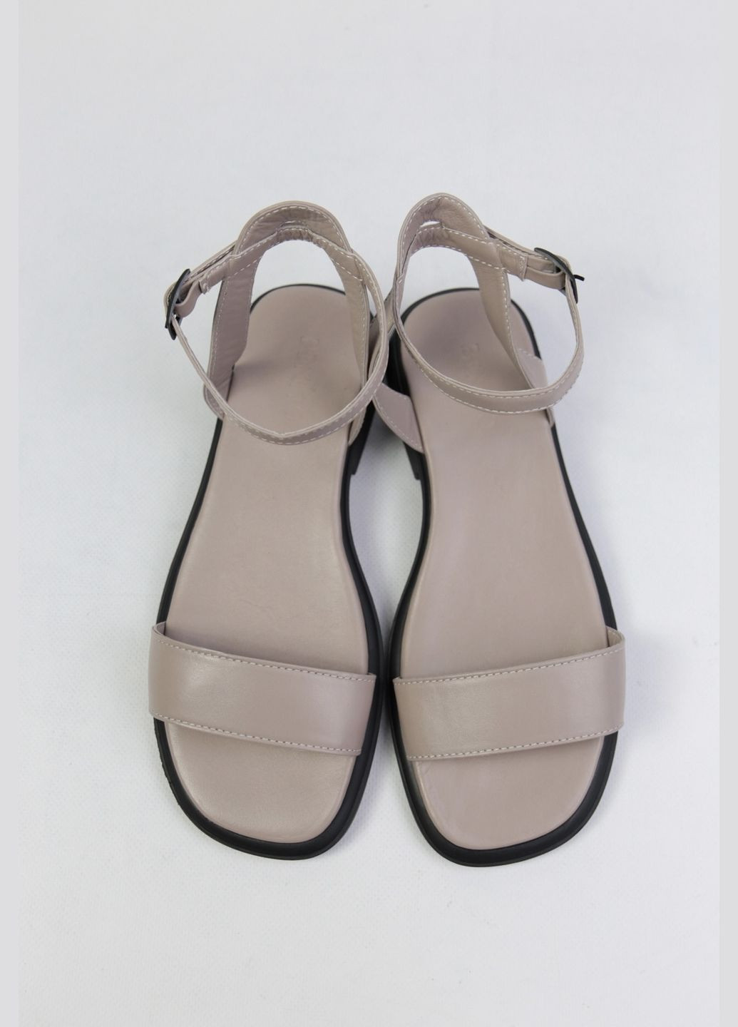 Коричневые босоножки Benito без застежки