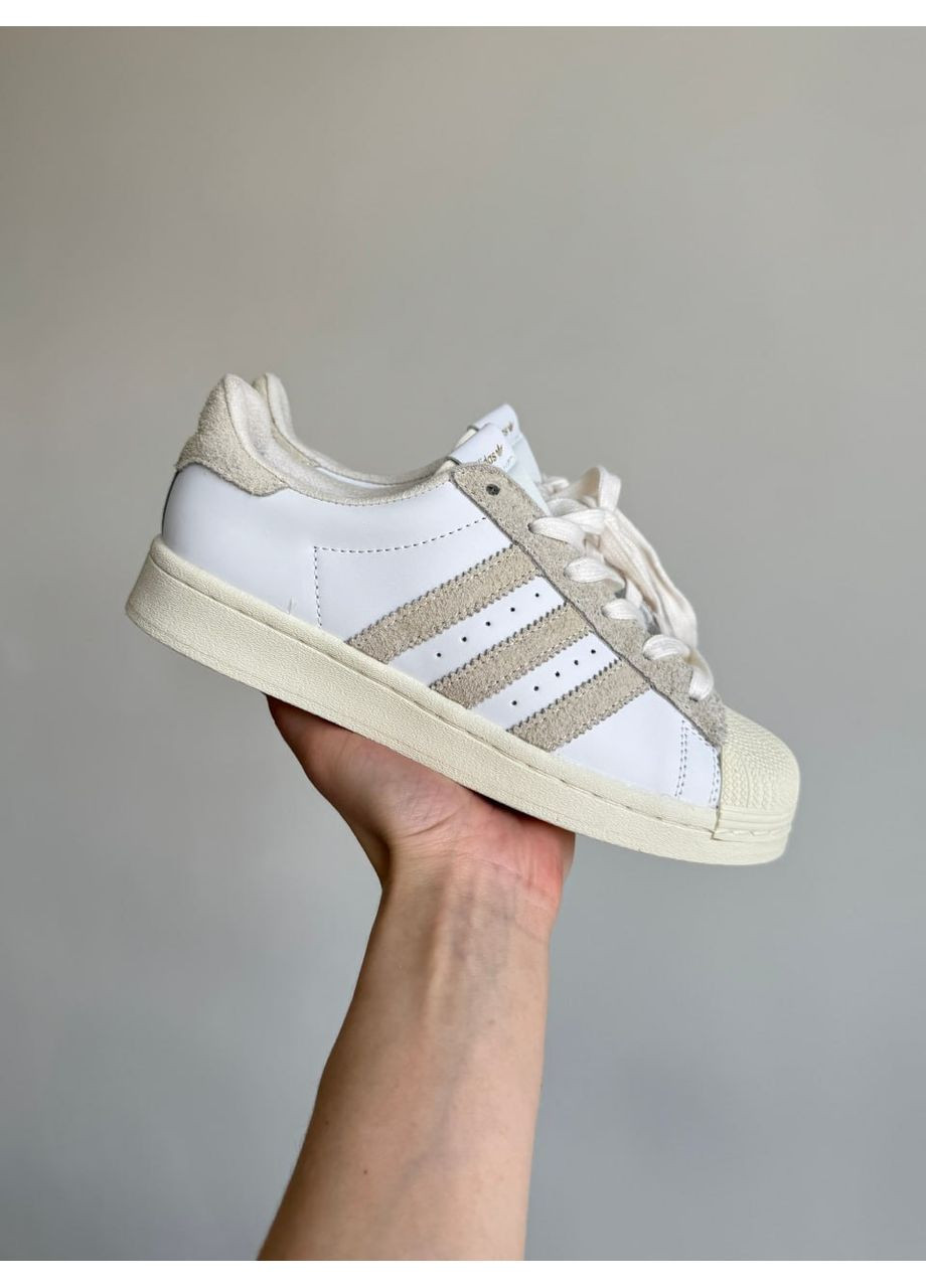 Белые демисезонные кроссовки мужские adidas superstar white / beige адидас суперстар No Brand