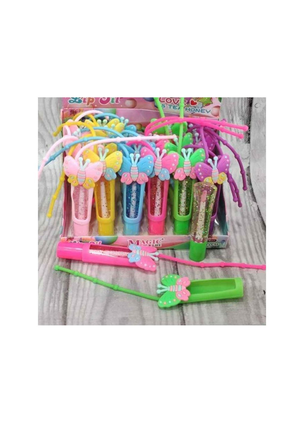 Блеск для губ-брелок с розовым оттенком Бабочка LC 55 (аромат в ассортименте) ТМ Magic (311954926)