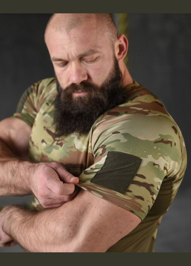 Тактична чоловіча потовідвідна футболка мультикам No Brand (317243842)