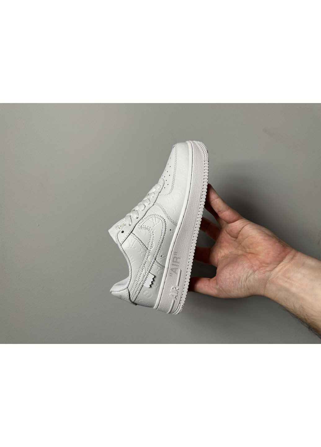КРОССОВКИ ЖЕНСКИЕ NIKE AIR FORCE 1 X LOUIS VUITTON WHITE НАЙК АИР ФОРС 1 ПРЕМИУМ No Brand белые демисезоны (367177620)