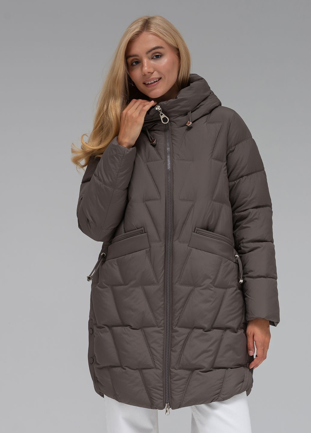 Бежева зимня базова куртка-пальто з капюшоном модель Visdeer 518