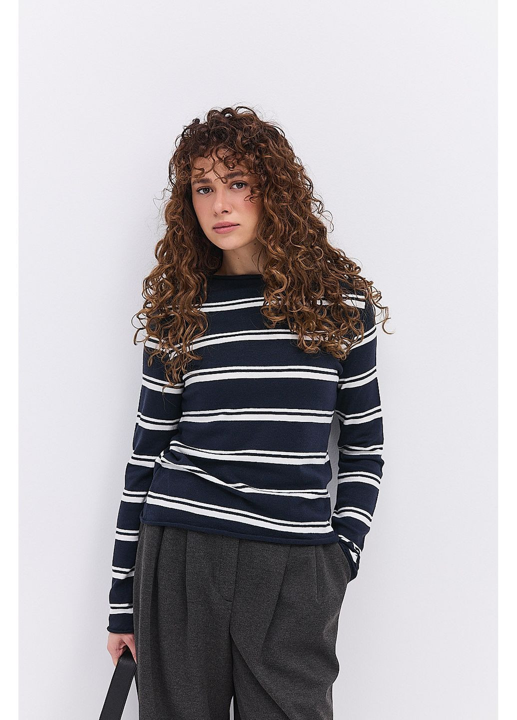 Вязаная женская кофта темно-синяя в молочную полоску Arjen (364967562)
