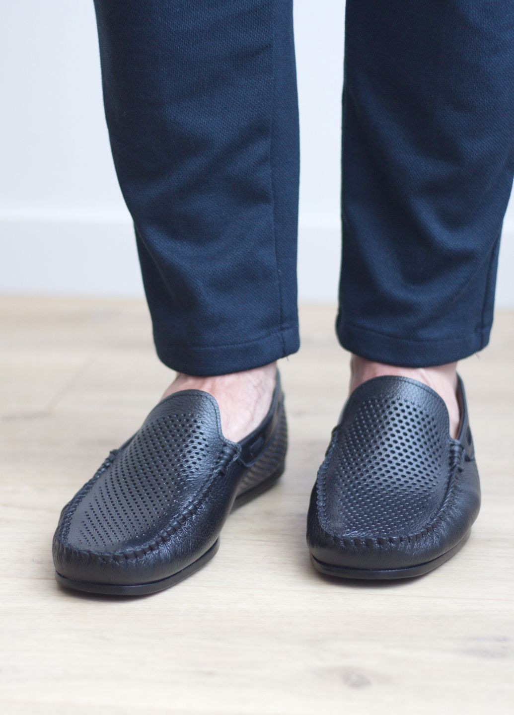 Черные мокасины мужские из натуральной толстой кожи Zlett