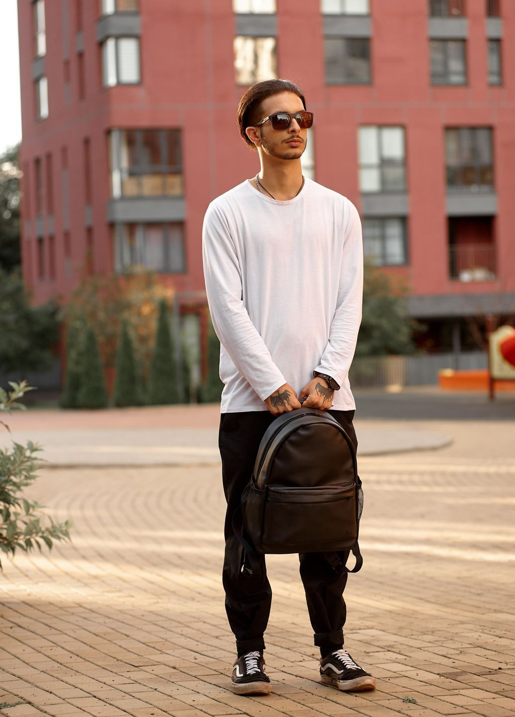 Чоловічий рюкзак Brix Pjt classic Чорний 40х27х15 см (11711001m) Sambag (367912748)