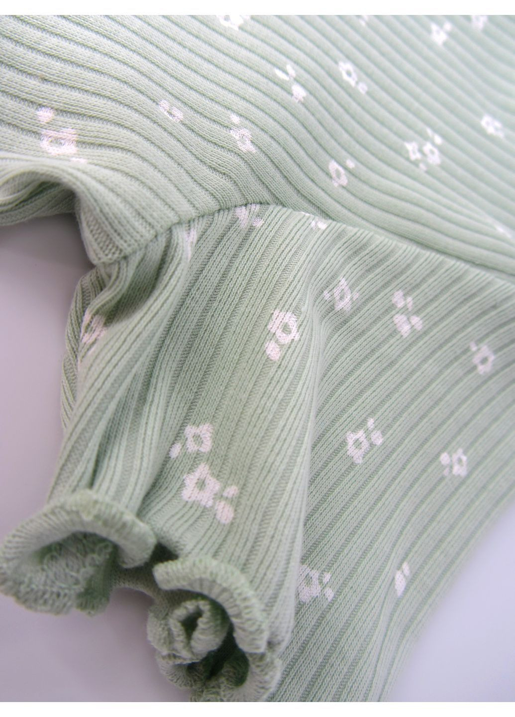 Світло-зелена літня футболка H&M