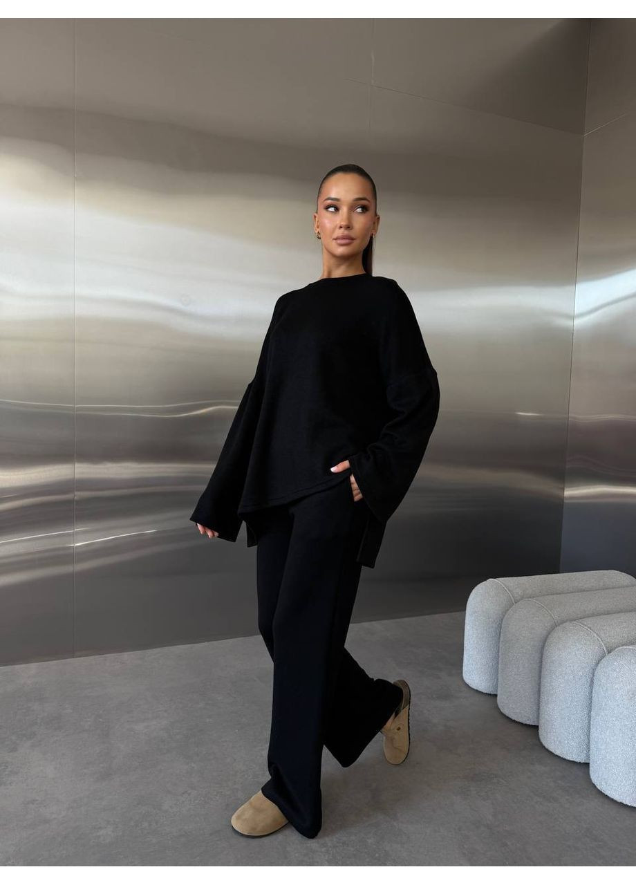 Жіночий костюм у мінімалістичному стилі No Brand (366431387)