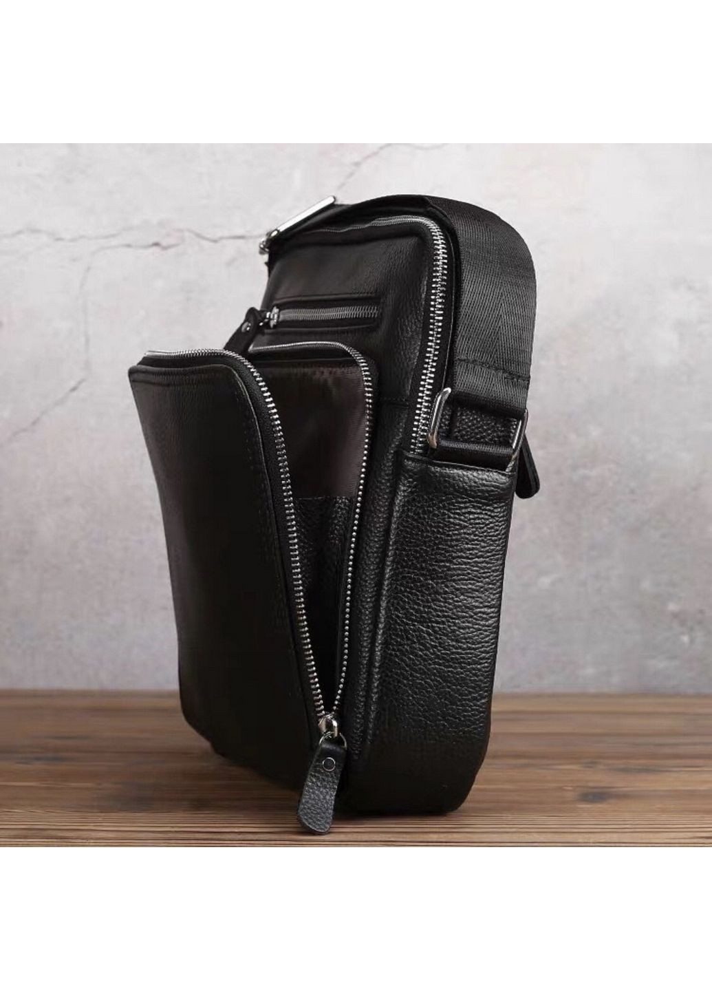 Мужская кожаная сумка через плечо 26х22х6 см Tiding Bag (315872254)