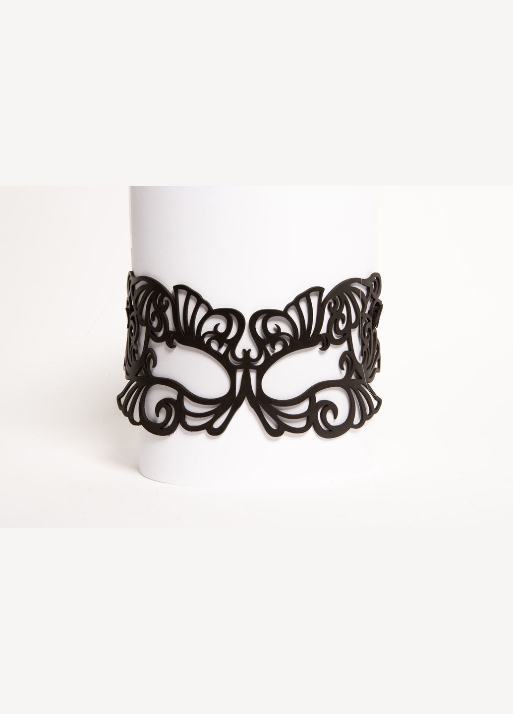 Маска шкіряна ажурна Лисиця чорна MS-12 Edena (307925901)