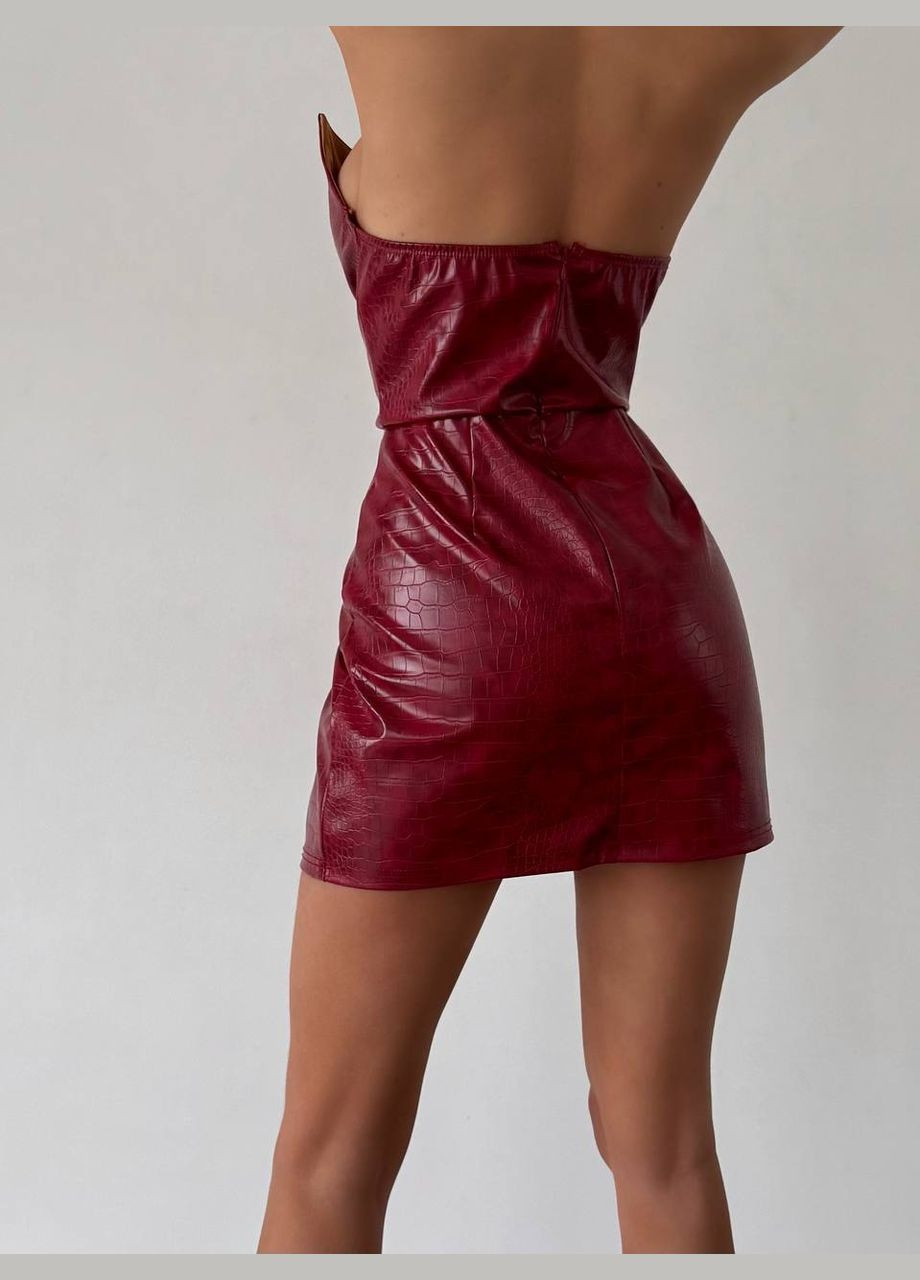 Бордова відвертий ефектна міні-сукня з принтом крокодилової шкіри Simply sexy